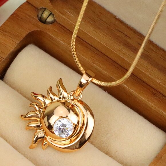 "Round Green Stone Pendant in Rose Gold Finish, XPPT1561 - Picture 1 of 13